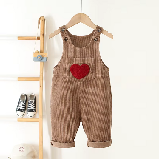Herzchen Latzhose - braun
